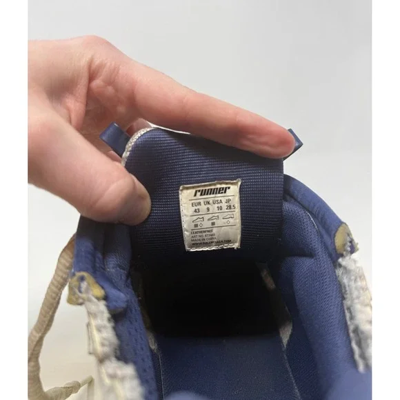 Balenciaga Runner Sneaker Blue/Yellow Size 10 US 43 EU - Picture 7 of 8